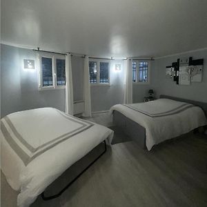 Beau Studio Meuble 2Min Du Moulin Rouge